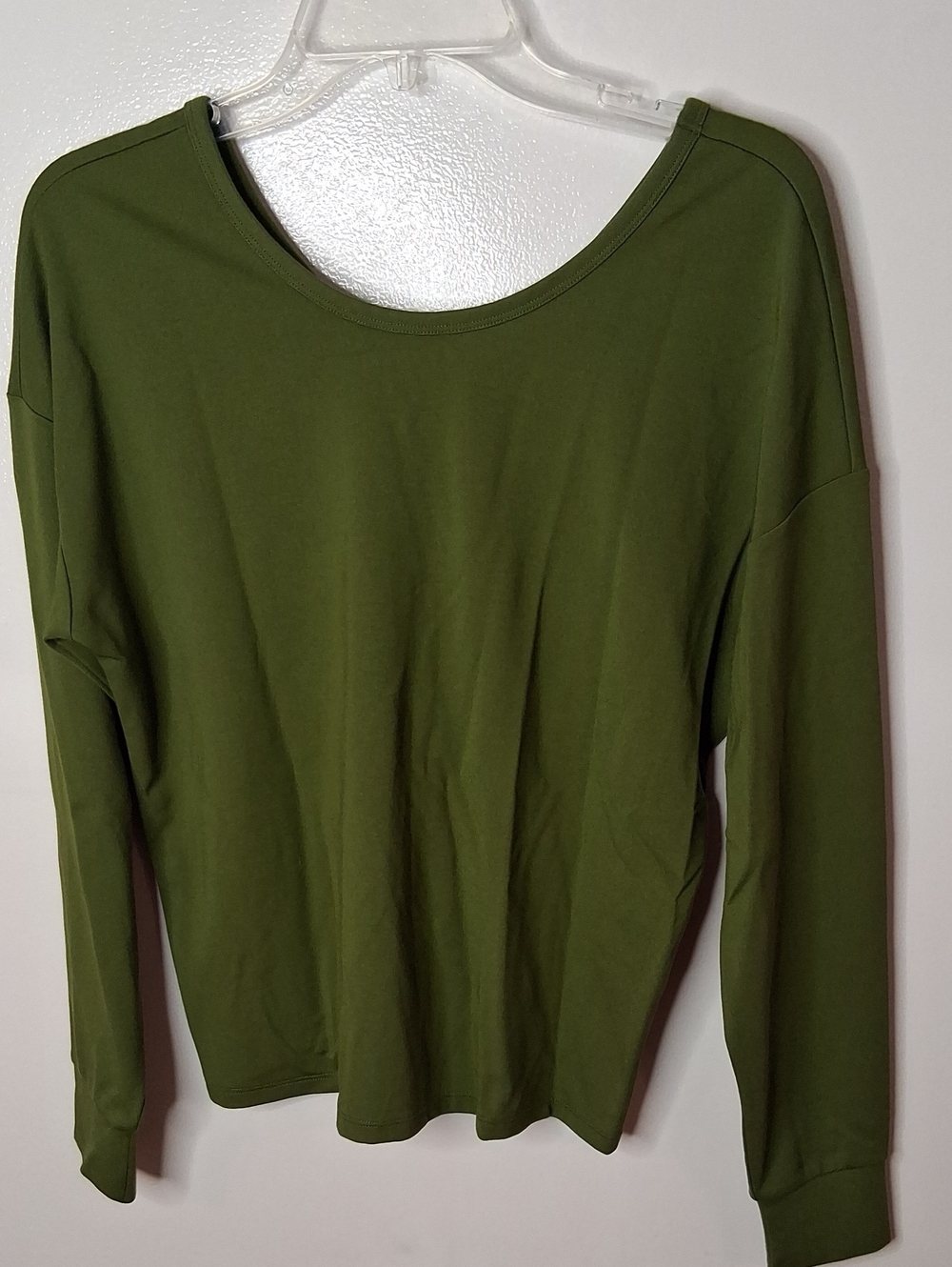 NWT CAbi Women's Size Small Olive Scoop Neck Long Sleeve Top. Fall, Festival